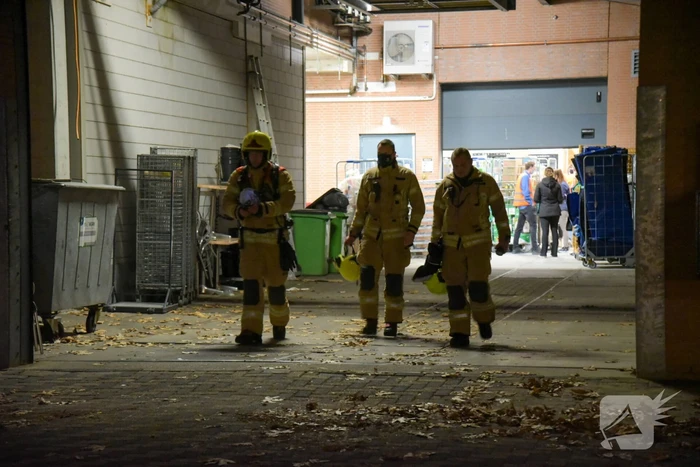 Brandlucht in Albert Heijn blijk houtkachel