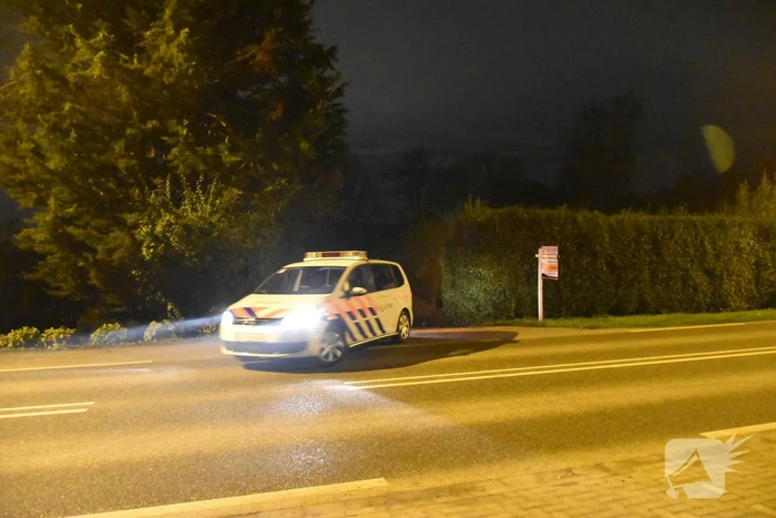 Aanhouding bij te koop staande woonboerderij