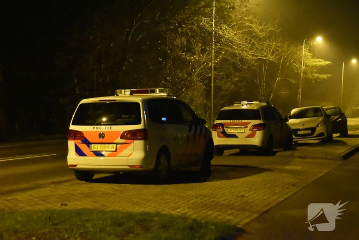 Aanhouding bij te koop staande woonboerderij