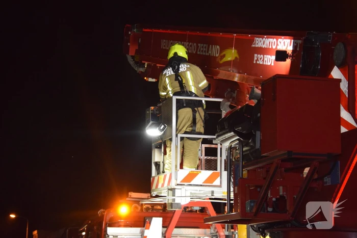 Schoorsteen geveegd na brand