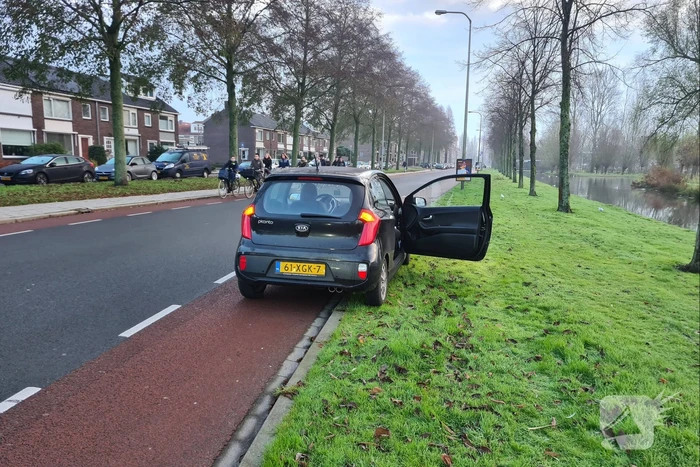 Drie auto's betrokken bij kop-staart botsing