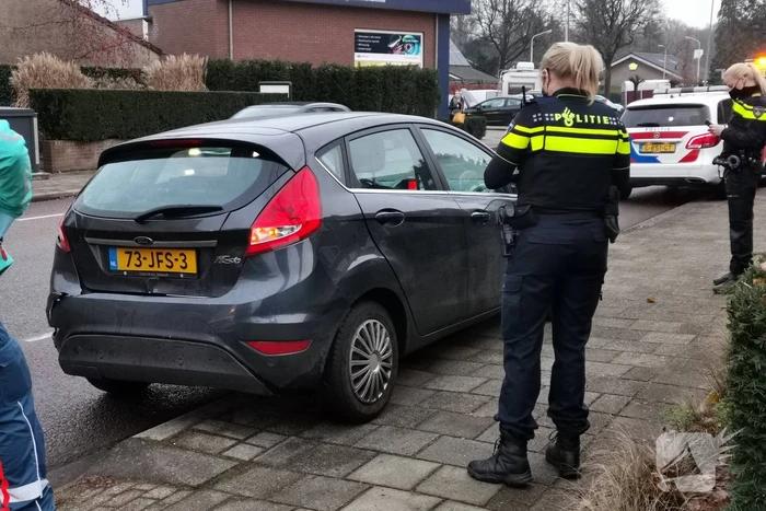 Kop-staartbotsing tussen twee voertuigen