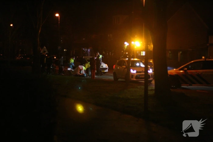 Vrouw met rollator gewond op zebrapad
