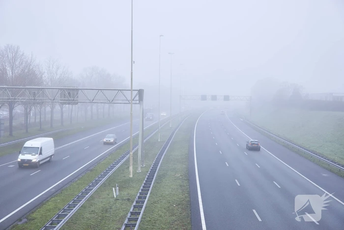 Dichte mistbanken in de Keistad