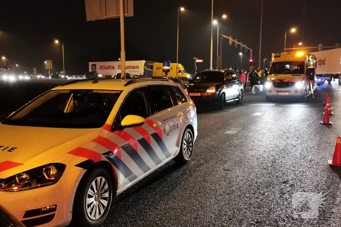 Scooterrijder gewond bij aanrijding met auto