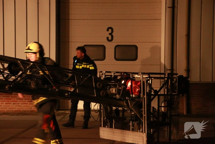 Veel rook bij brand in bedrijfspand