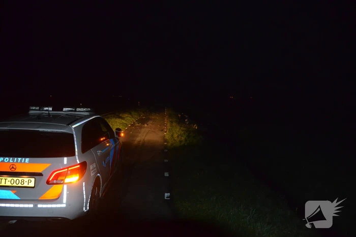 Auto eindigt in de sloot