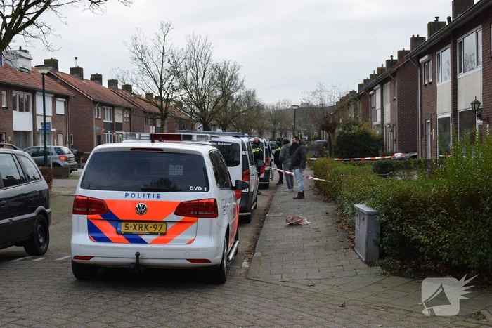 Bewoner overvallen in woning
