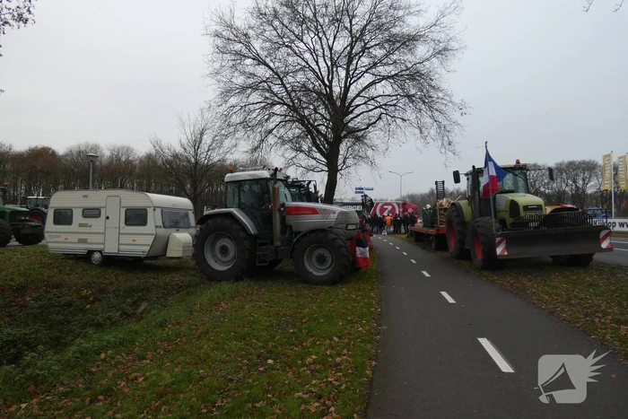 Distributiecentrum Jumbo geblokkeerd door boeren