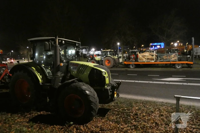 Distributiecentrum Jumbo geblokkeerd door boeren