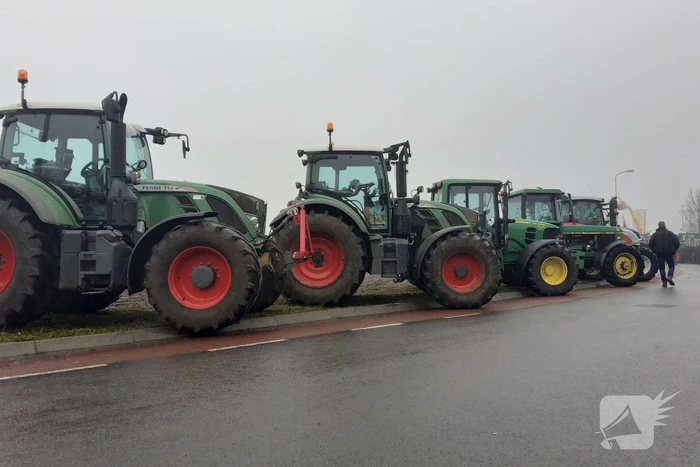 Boze boeren blokkeren Jumbo distributiecentrum