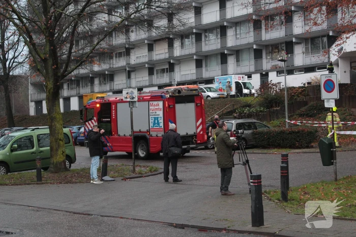 Hulpdiensten massaal ingezet voor flat