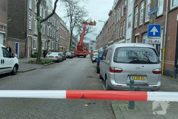 Persoon van dak gehaald