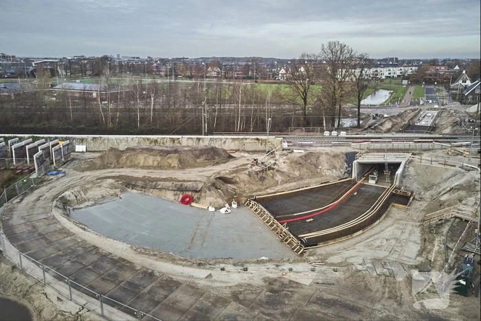 Veentunnel begint steeds meer vorm te krijgen