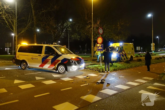 Scooterrijder gewond bij botsing met auto