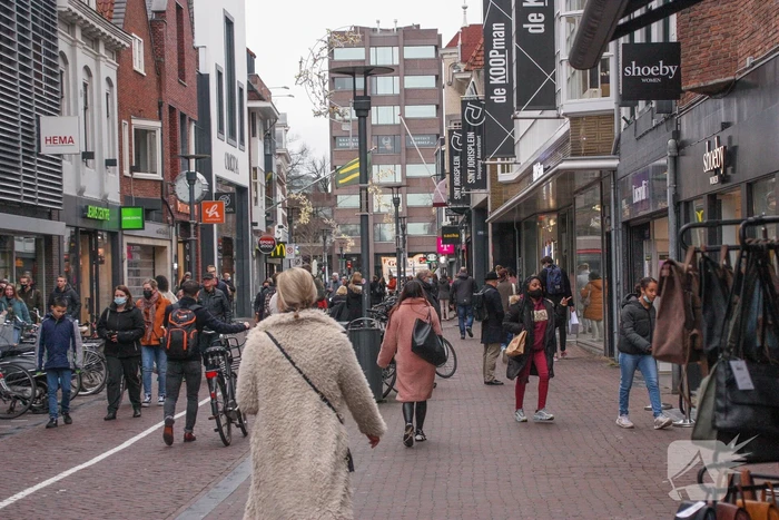 Enorme drukte in binnenstad na aankondiging sluiting winkels