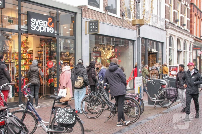Enorme drukte in binnenstad na aankondiging sluiting winkels