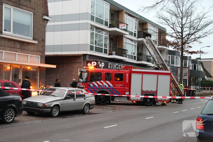 Brand in autogarage snel geblust