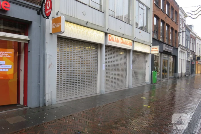 Lege winkelstraten in het centrum