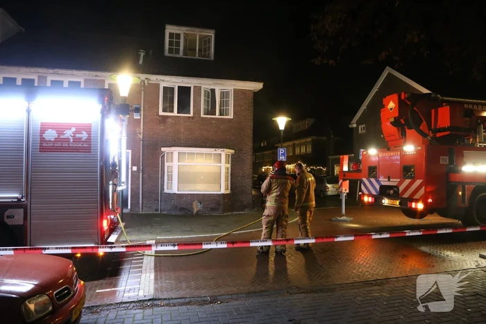 Veel rook bij brand in woning