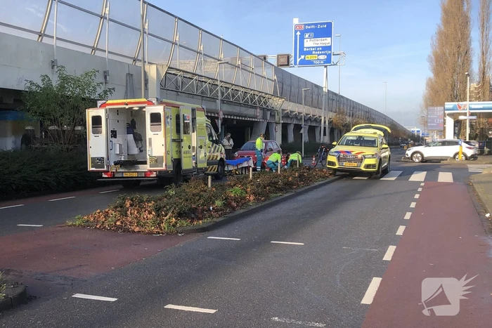 Persoon zwaargewond bij aanrijding met auto