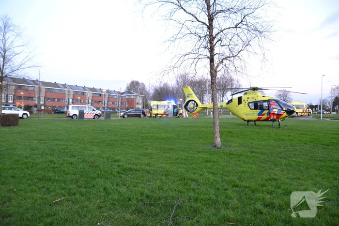 Traumahelikopter ingezet bij incident in woning