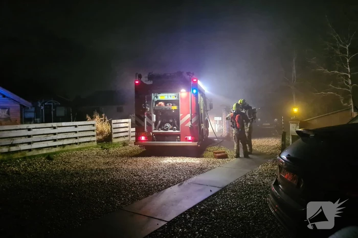 Flinke brand in houten chalet