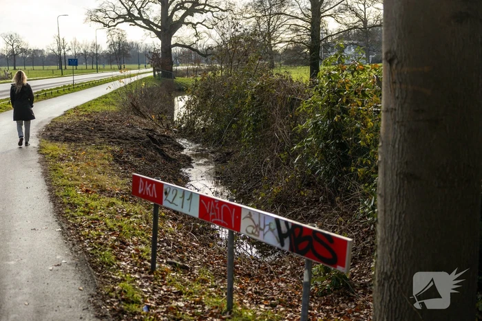 Waterleiding geraakt bij verwijderen van boom
