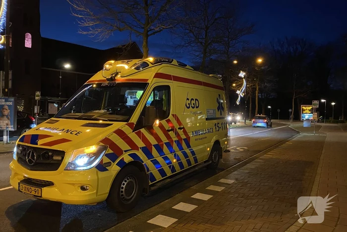 Fietser aangereden door auto