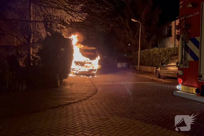 Camper verwoest door brand