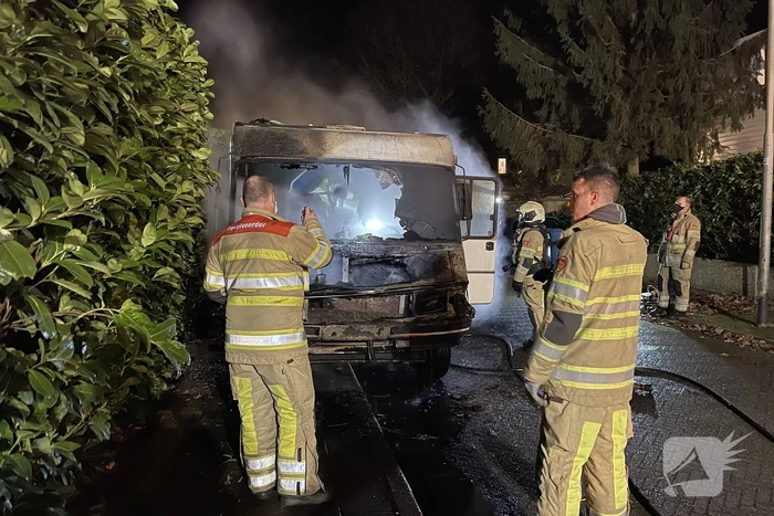 Camper verwoest door brand