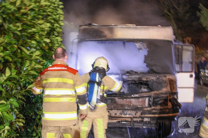 Camper verwoest door brand