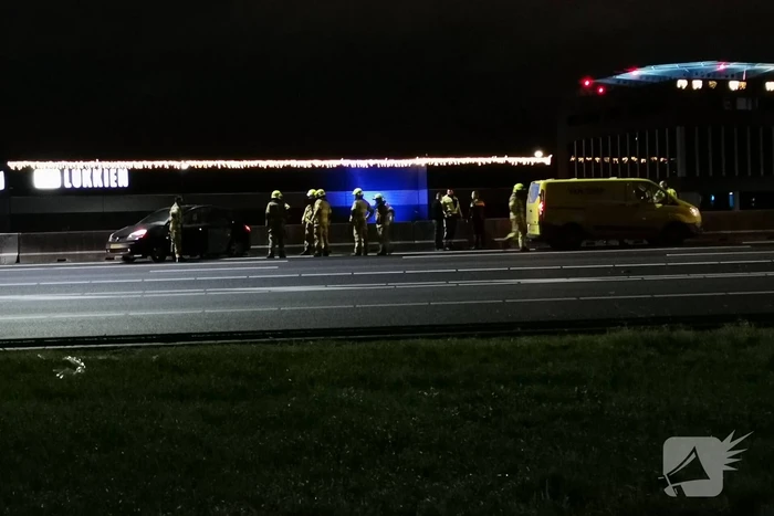 Rijbanen afgesloten na ongeval