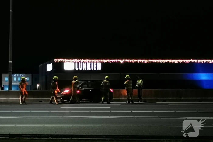 Rijbanen afgesloten na ongeval
