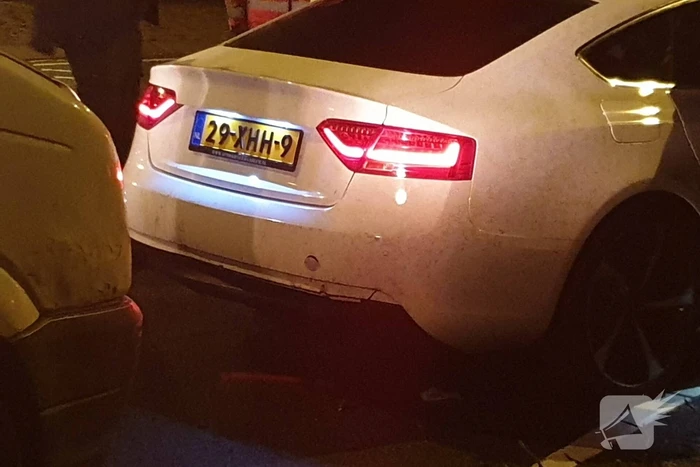 Bestuurder gewond bij kop-staart botsing
