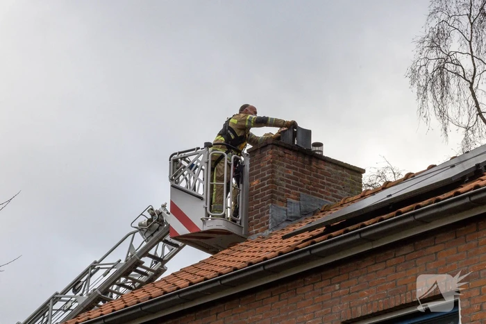 Veel bekijks bij schoorsteenbrand