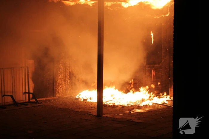 brand de voscuyl oegstgeest
