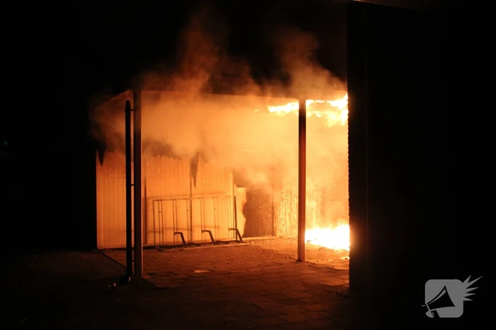 Schuur verwoest door brand