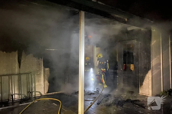 Schuur verwoest door brand