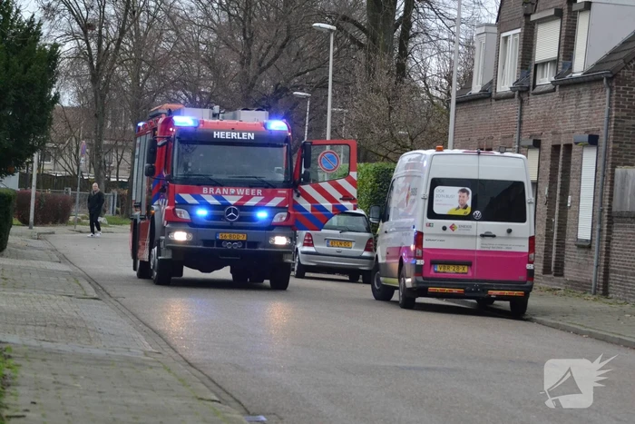 Straat afgesloten door gaslekkage in woning