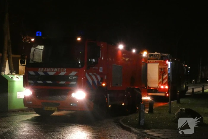 Brand in kledingcontainer snel geblust