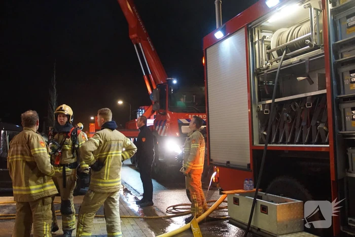 Veel rook bij brand in woning
