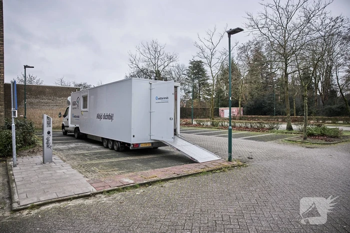 Ruim 240 personen getest in GGD-coronatestbus