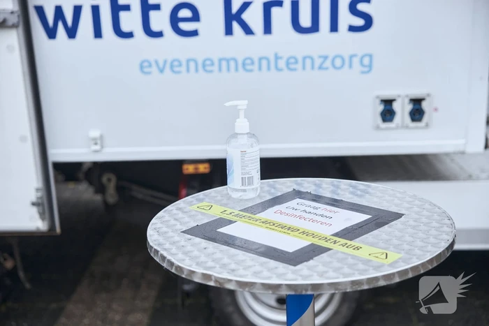Ruim 240 personen getest in GGD-coronatestbus