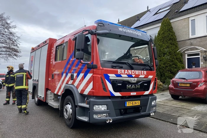 Bewoners ruiken vreemde lucht in huis
