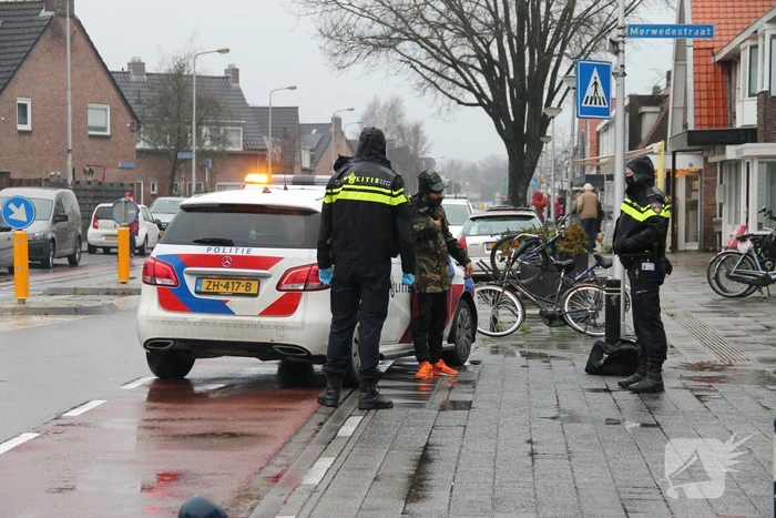 Man aangehouden door agenten