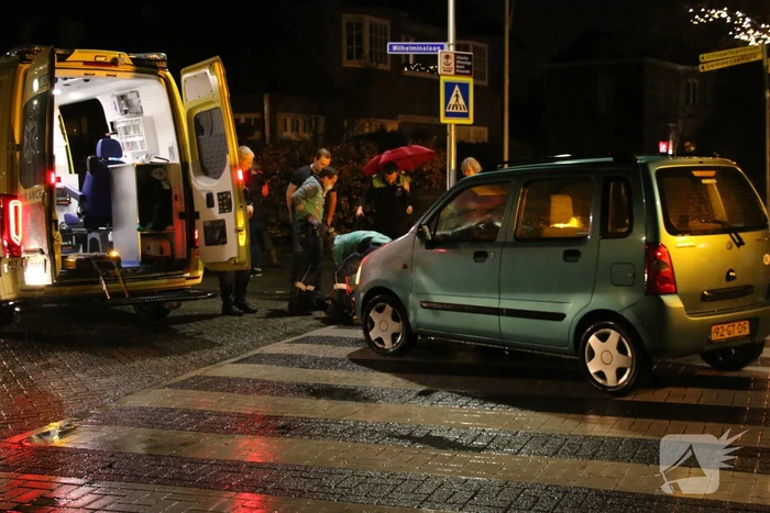 Voetganger gewond bij aanrijding op oversteekplaats