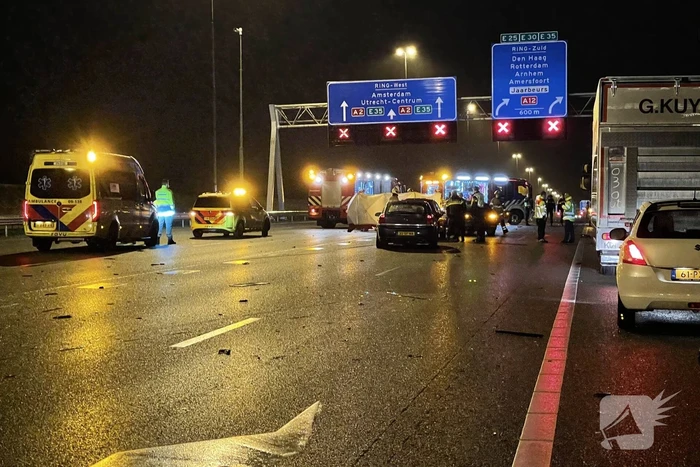 Vrouw omgekomen bij groot ongeval op snelweg