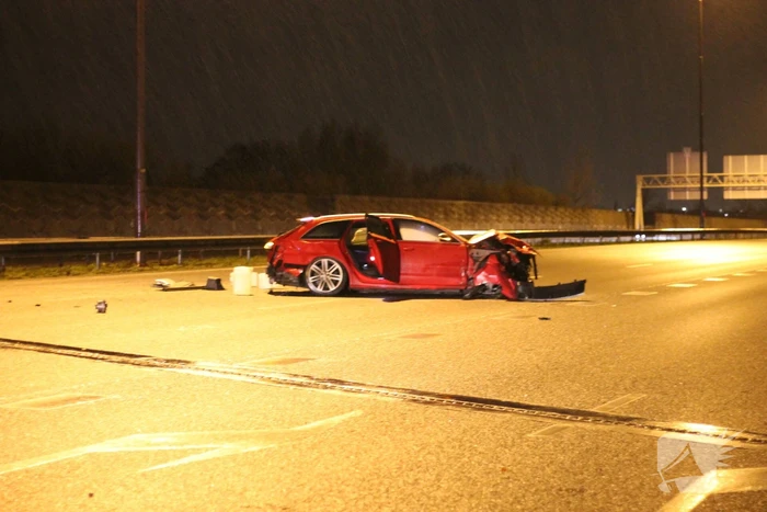 Vrouw omgekomen bij groot ongeval op snelweg