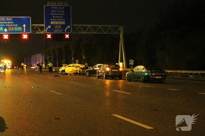 Vrouw omgekomen bij groot ongeval op snelweg